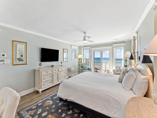 Gulf-front Miramar Beach Luxury Vacation Rental Four Bedrooms