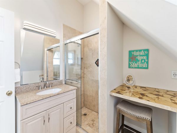 Gulf-front Miramar Beach Luxury Vacation Rental Four Bedrooms