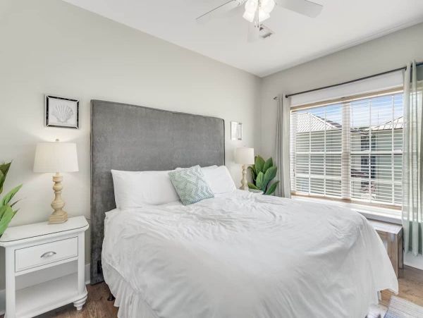 Luxurious Beach Vacation Home in Crystal Beach - Perfect for Families