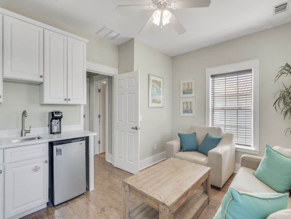Luxurious Beach Vacation Home in Crystal Beach - Perfect for Families