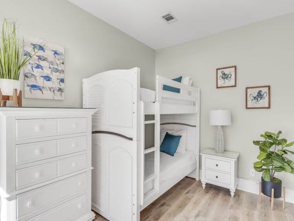 Luxurious Beach Vacation Home in Crystal Beach - Perfect for Families