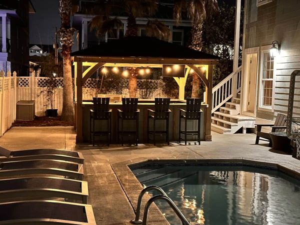Luxurious Beach Vacation Home in Crystal Beach - Perfect for Families