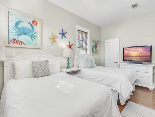 Luxurious Beach Vacation Home in Crystal Beach - Perfect for Families