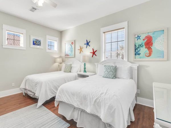 Luxurious Beach Vacation Home in Crystal Beach - Perfect for Families
