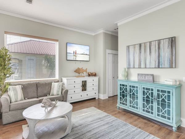 Luxurious Beach Vacation Home in Crystal Beach - Perfect for Families