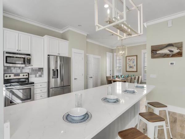 Luxurious Beach Vacation Home in Crystal Beach - Perfect for Families
