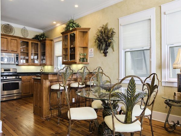 Five Bedroom Luxury House Rental on Destin Beach Gulf Views