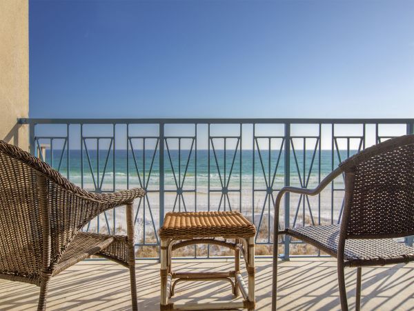 Five Bedroom Luxury House Rental on Destin Beach Gulf Views