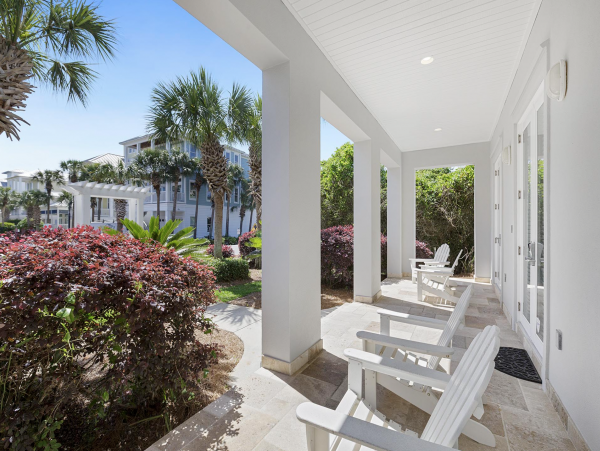Miramar Beach Vacation Home 100 Yards to Beach 3,000 sq ft.