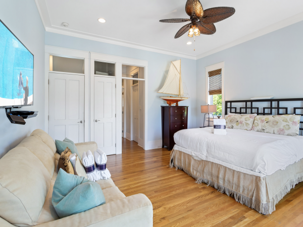 Miramar Beach Vacation Home 100 Yards to Beach 3,000 sq ft.