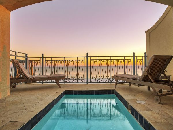 Luxury Beachfront Vacation Home on Frangista Beach