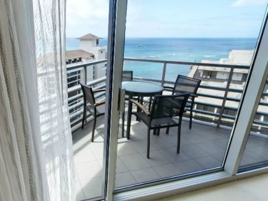 Full ocean view balcony