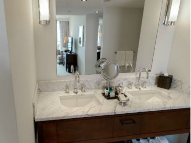Dual vanity & bath amenities
