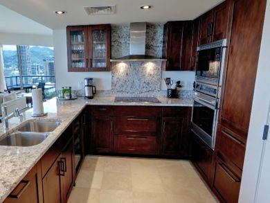 Fully equipped kitchen