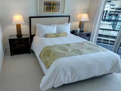 Second bedroom with queen bed