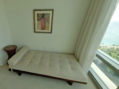 Extra twin bed