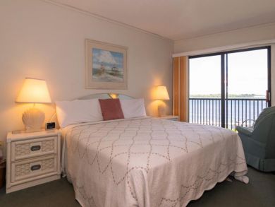 Bayfront Two Bedroom Plus Den Condo on Anna Maria Island