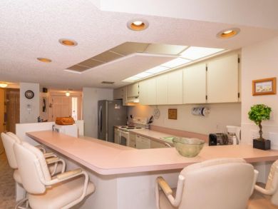 Bayfront Two Bedroom Plus Den Condo on Anna Maria Island