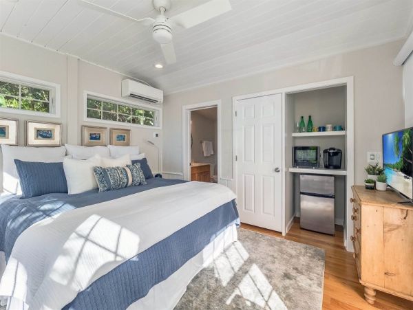 Gulf Front Captiva Vacation Rental Cottage - Private Hot Tub & Gulf Views