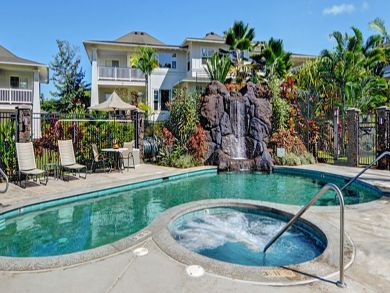 Shared hot tub & pool with waterfall