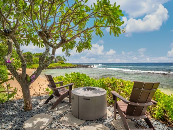 Oceanfront Escape with Private Pool & Direct Beach Main & Guest House