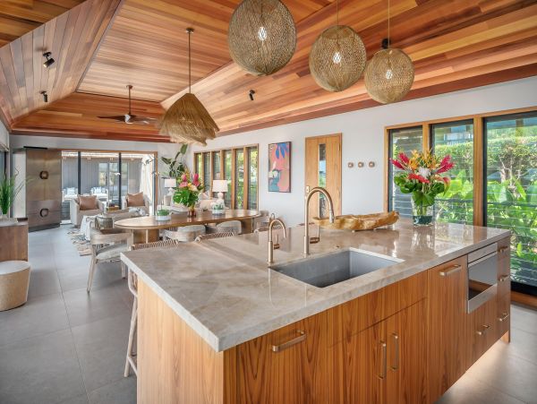 Oceanfront Escape with Private Pool & Direct Beach Main & Guest House