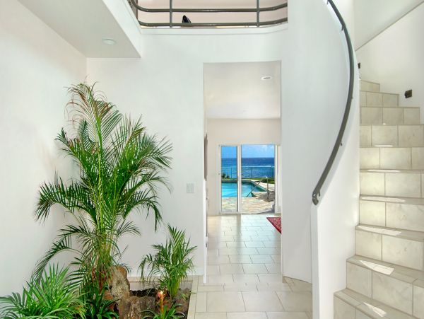 Luxury Poipu 5 Bedroom Pool Villa with Spectacular Views