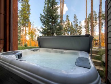 Luxury 3 Bedroom Breckenridge Vacation Townhouse & Den.