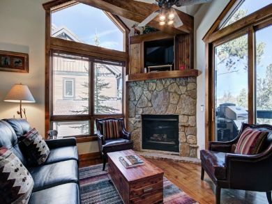 Luxury 3 Bedroom Breckenridge Vacation Townhouse & Den.