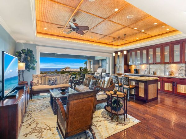 Wailea Gorgeous Three Bedroom Condo Ocean Views