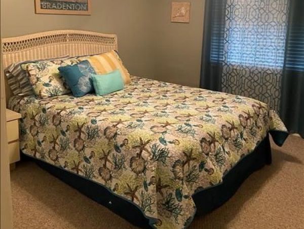 Lake View Vacation Rental Near Anna Maria Island & Longboat Key