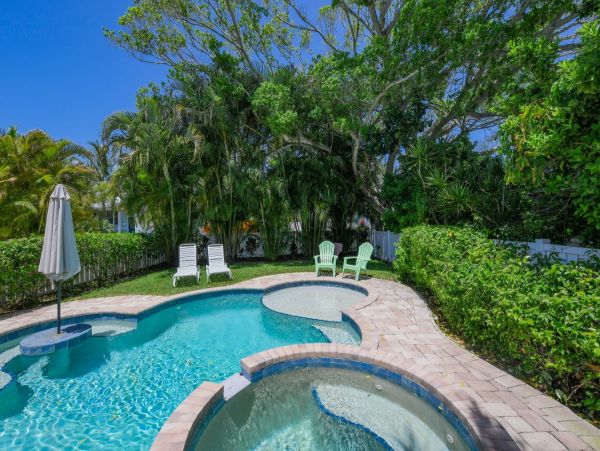 Anna Maria Island Vacation Rental - Holmes Beach Home with Private Pool & Spa