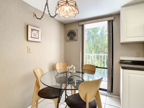 Rare Three Bedroom Rental on Beach on Posh Longboat Key