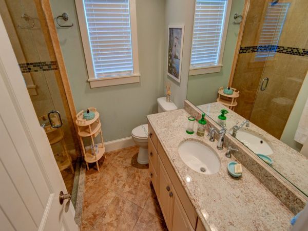 Beautiful Anna Maria Island Rental with Pool Sleeps Six