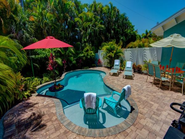 Beautiful Anna Maria Island Rental with Pool Sleeps Six
