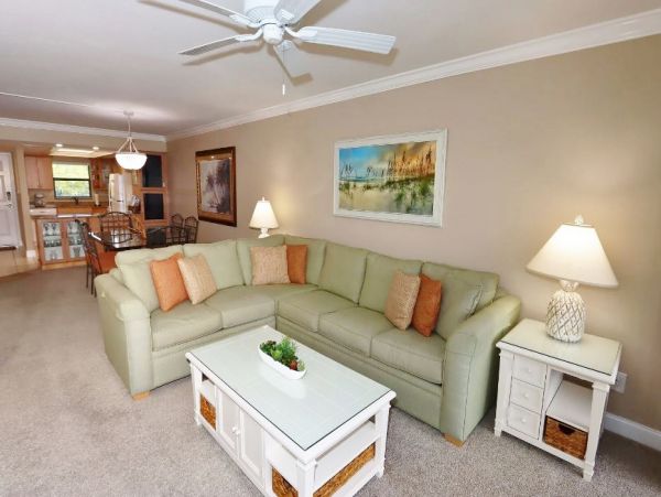 Gulf View Sanibel Condo 2 Bedrooms Sleeps 6 Communal Pool