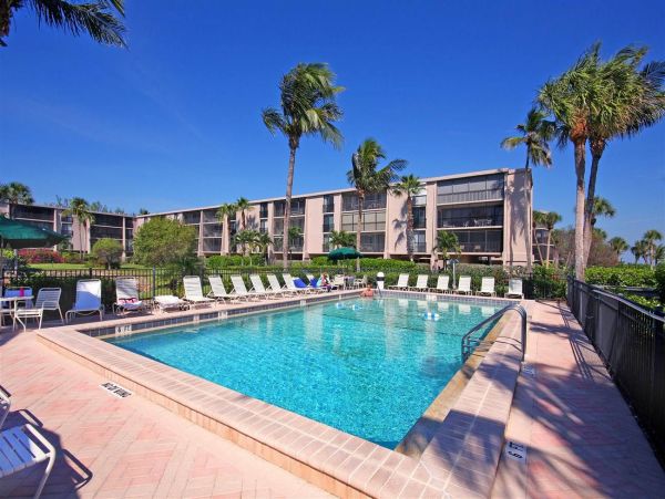 On Beach Sanibel Vacation Condo Two Bedroom Gulf Views