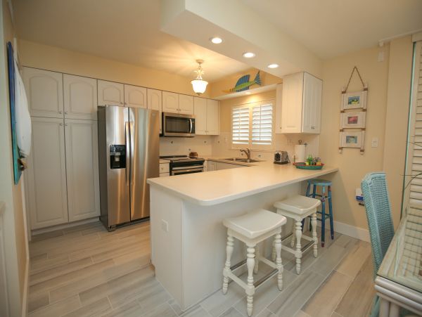 Sanibel Island Beachfront Vacation Rental - Gulf View 2-Bedroom Condo