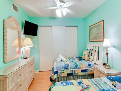 Anna Maria Beach Condo with Gulf Views - Wow!