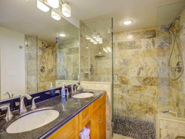 Two Bedroom Sanibel Vacation Condo Walk to Beach