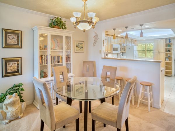 Ocean Views Two Bedroom Vacation Condo in Sanibel