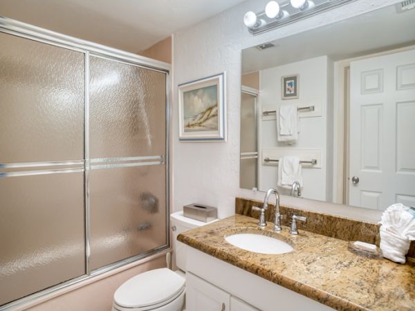 Ocean Views Two Bedroom Vacation Condo in Sanibel