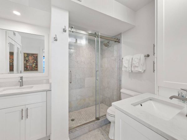 Gulf-Front Escape in Sanibel 2 Bedroom Condo