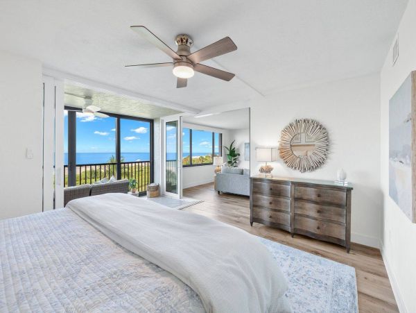 Gulf-Front Escape in Sanibel 2 Bedroom Condo