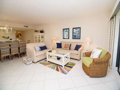 Gulf Views from this Exceptional Sanibel Rental