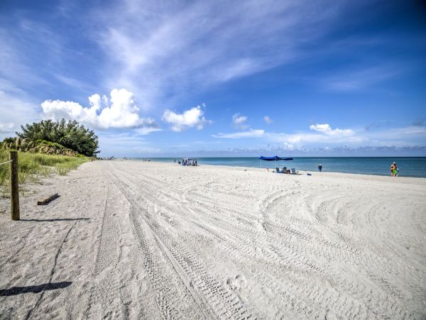 Captiva Island Beach Front Vacation Rental Sleeps 6 Pool