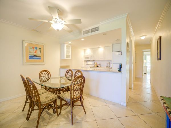 Captiva Island Beach Front Vacation Rental Sleeps 6 Pool