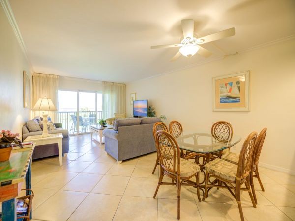 Captiva Island Beach Front Vacation Rental Sleeps 6 Pool