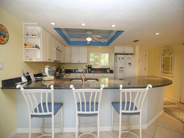 Beachfront Getaway with Panoramic Gulf Views on Sanibel Island