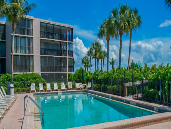 Beachfront Getaway with Panoramic Gulf Views on Sanibel Island